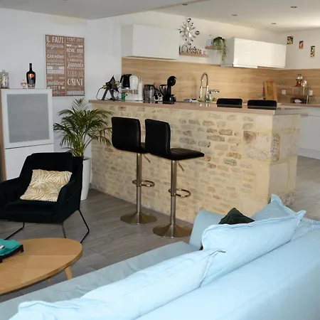 La Benitienne, Maison En Pierres Avec Terrasse 度假居 *